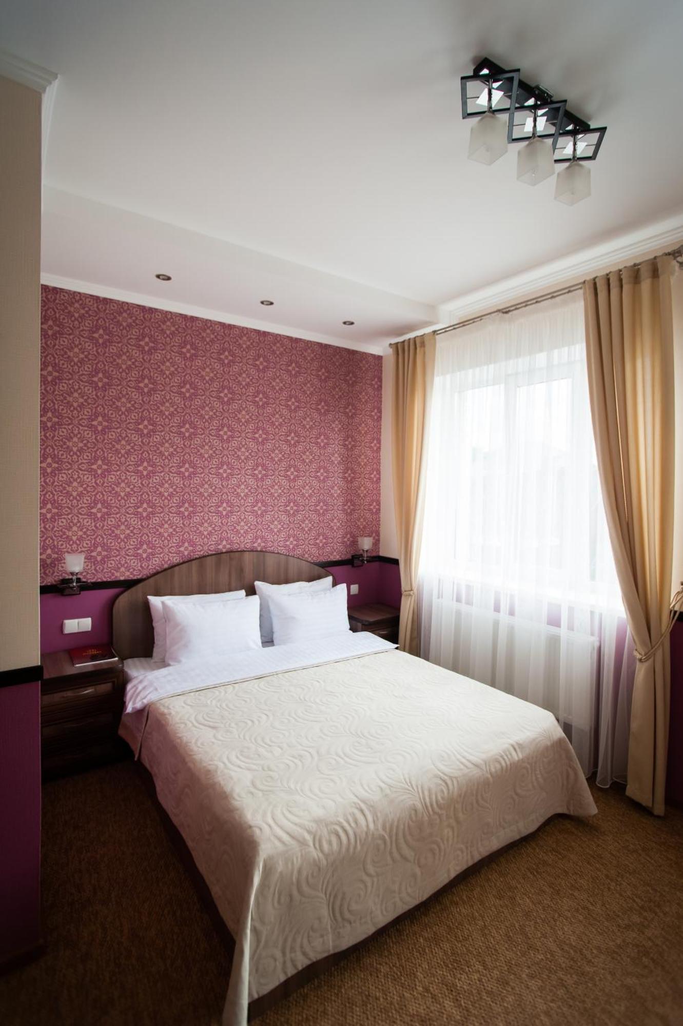 Hotel Harvest Vinnycja Exteriér fotografie