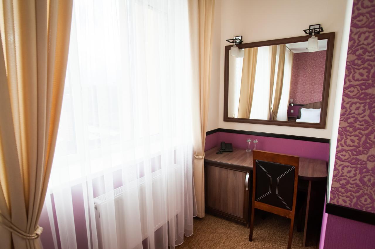 Hotel Harvest Vinnycja Exteriér fotografie