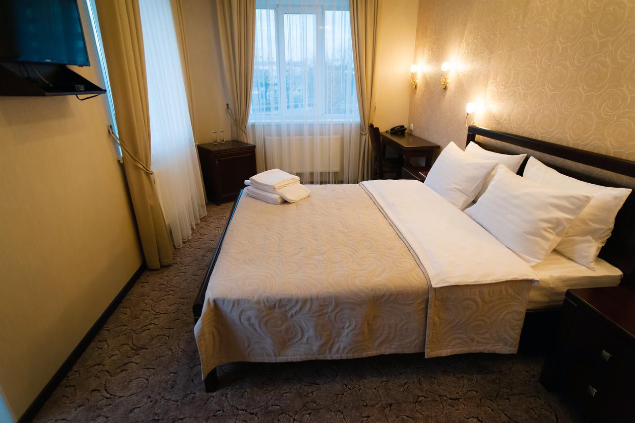 Hotel Harvest Vinnycja Exteriér fotografie