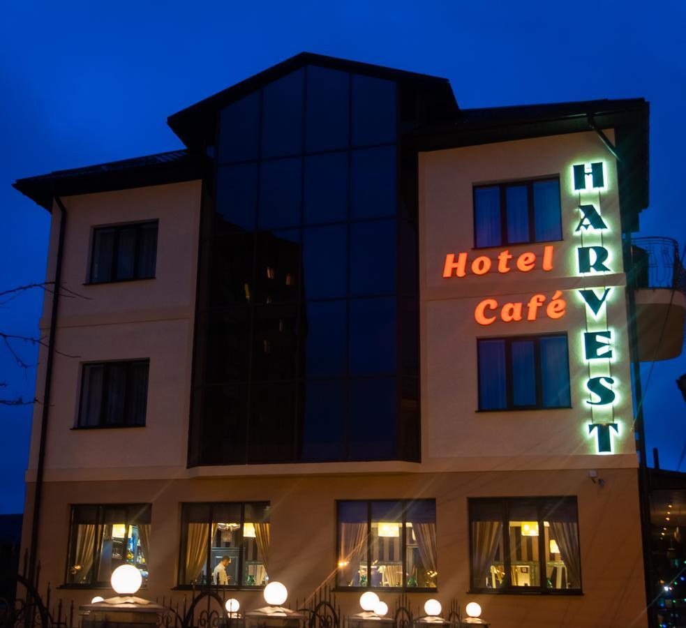 Hotel Harvest Vinnycja Exteriér fotografie